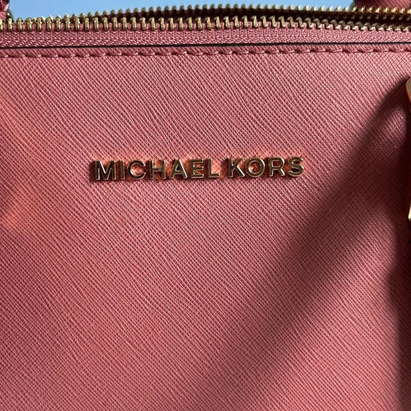 Michael Kors Ciara large leather satchel in rose. - Picture 2 of 16